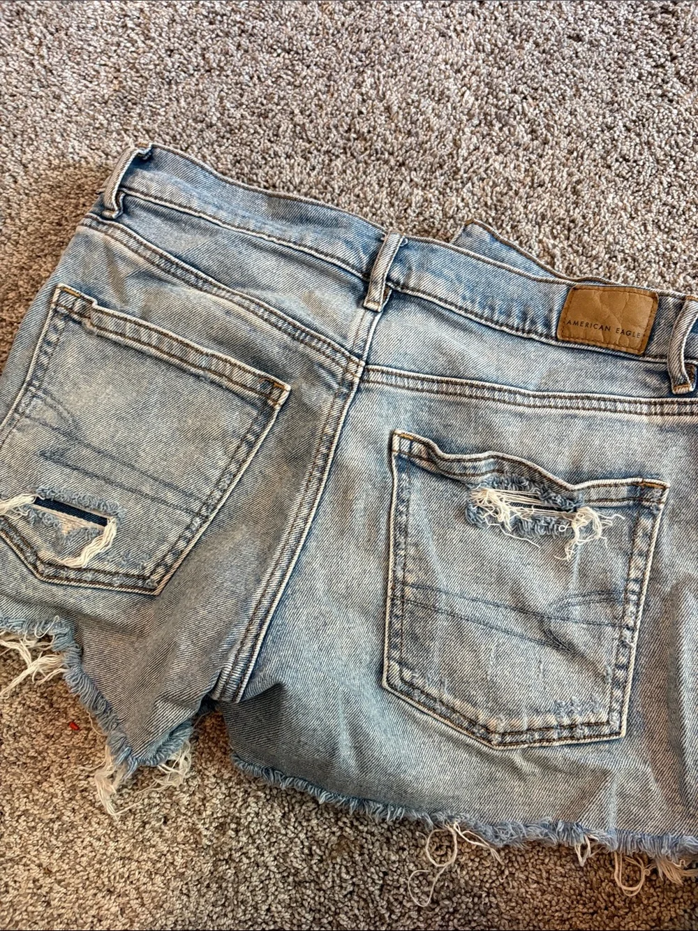 American Eagle Outfitters Light Blue Distressed Denim Cutoff Shorts - Picture 4 of 4